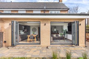 Photo 16- click for photo gallery